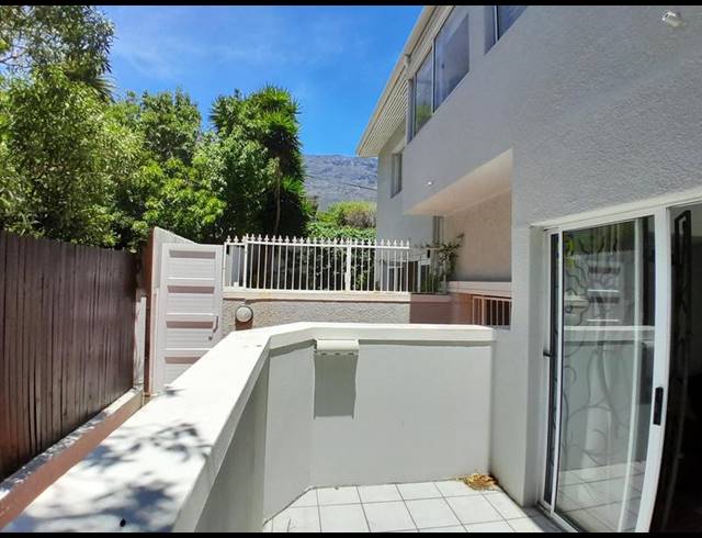 3 BEDROOM PROPERTY TO RENT IN VREDEHOEK